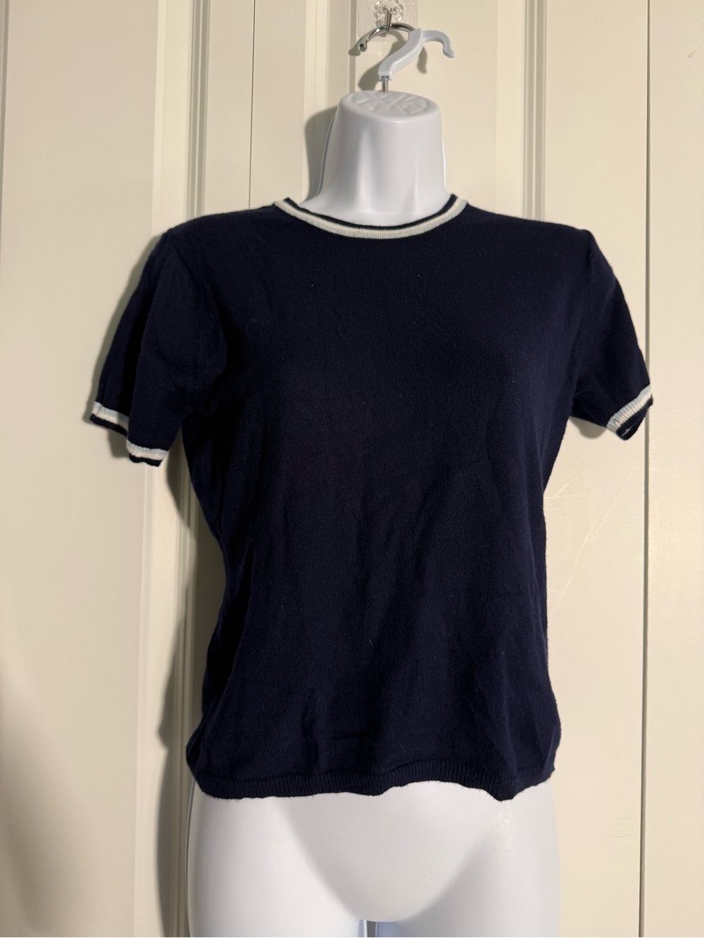 Jaclyn Smith Navy Short Sleeve Knit Top with White Trim